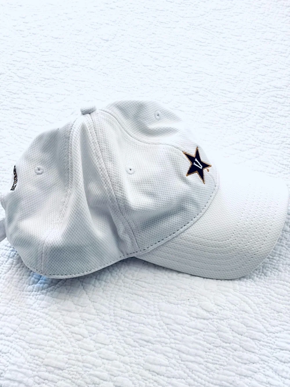 ❗️Vanderbilt Golf Official Team Hat MSRP $60! - Picture 5 of 9